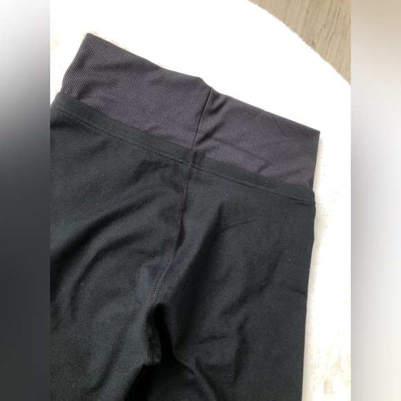 FABLETICS LEGGINGS - Picture 7 of 8